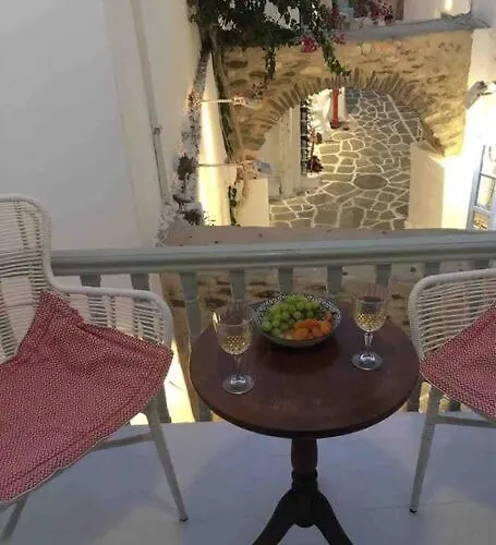 Sao Smallport Paros Apartamento *